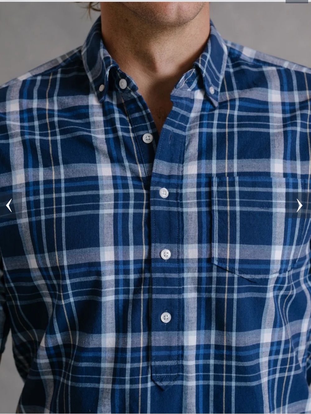 B. Draddy Blue Madras Plaid Short-Sleeve Cotton Button Shirt. Medium.